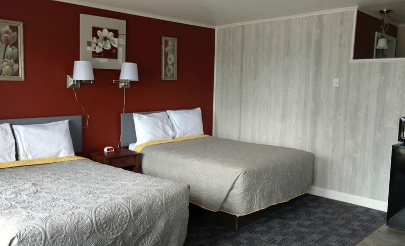 Hiawatha Motel - From Website (newer photo)